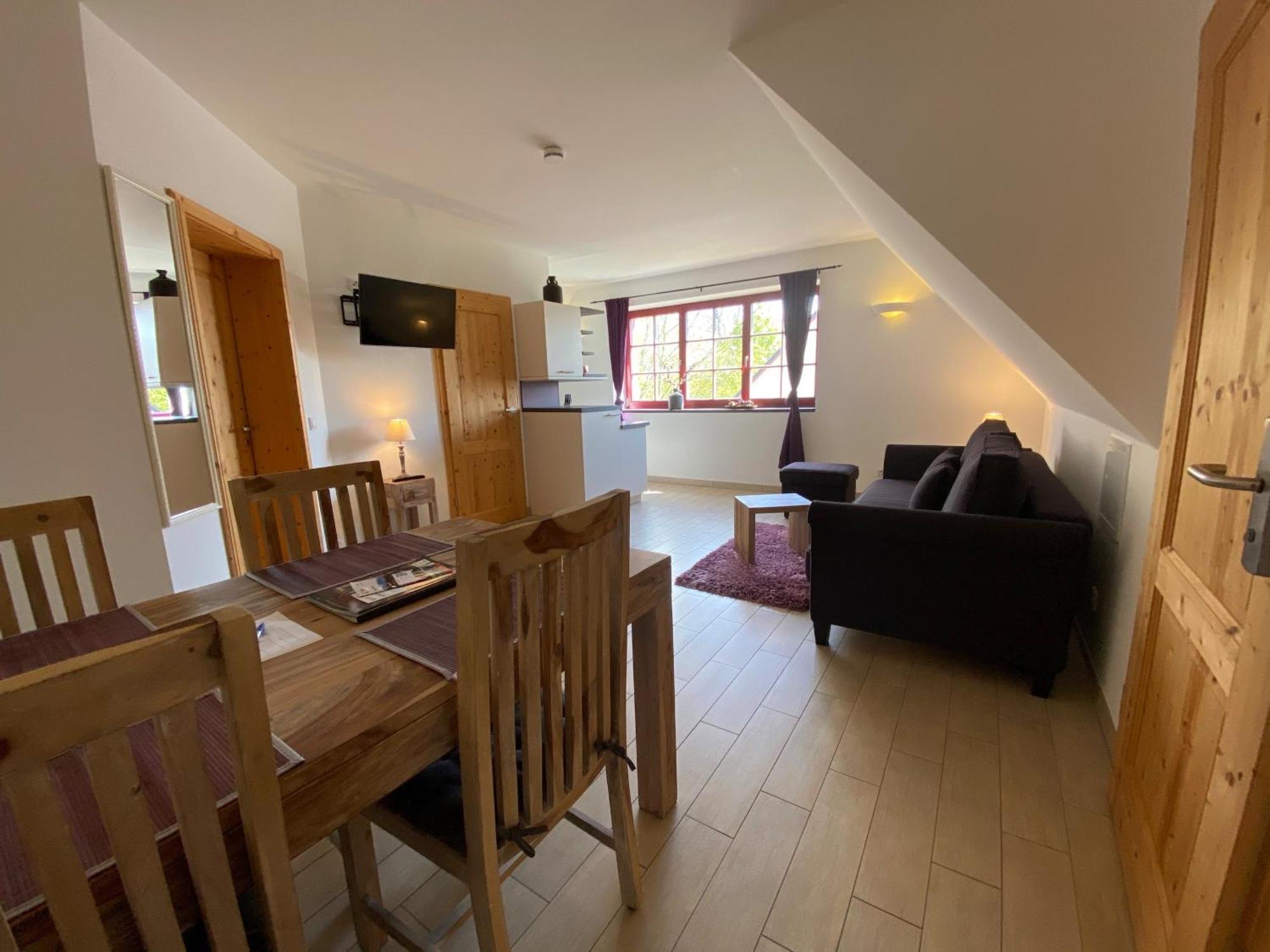Zur Bergwiese 5 Sterne Appartementhaus Furstenau  部屋 写真