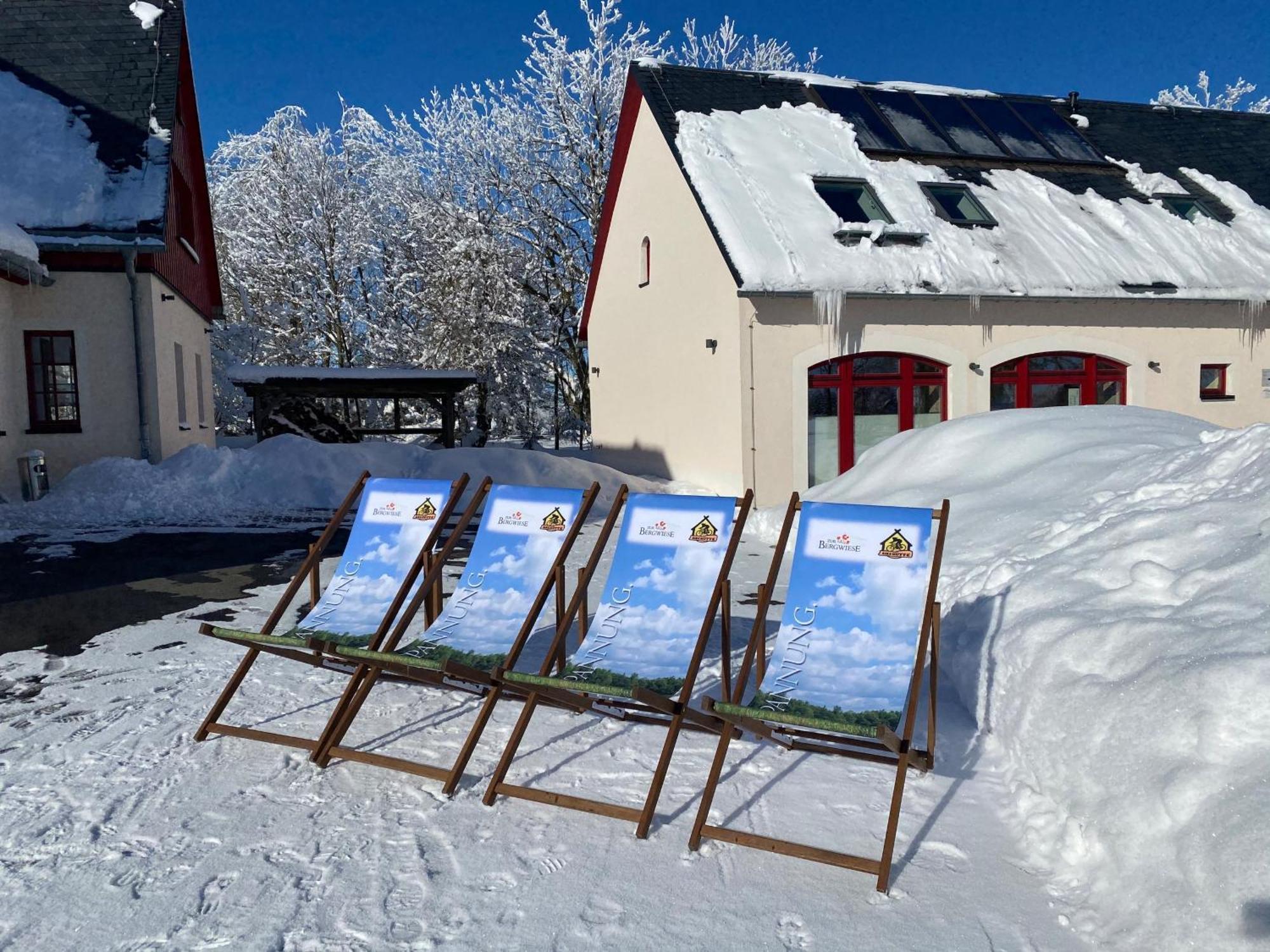 Zur Bergwiese 5 Sterne Appartementhaus Furstenau  部屋 写真