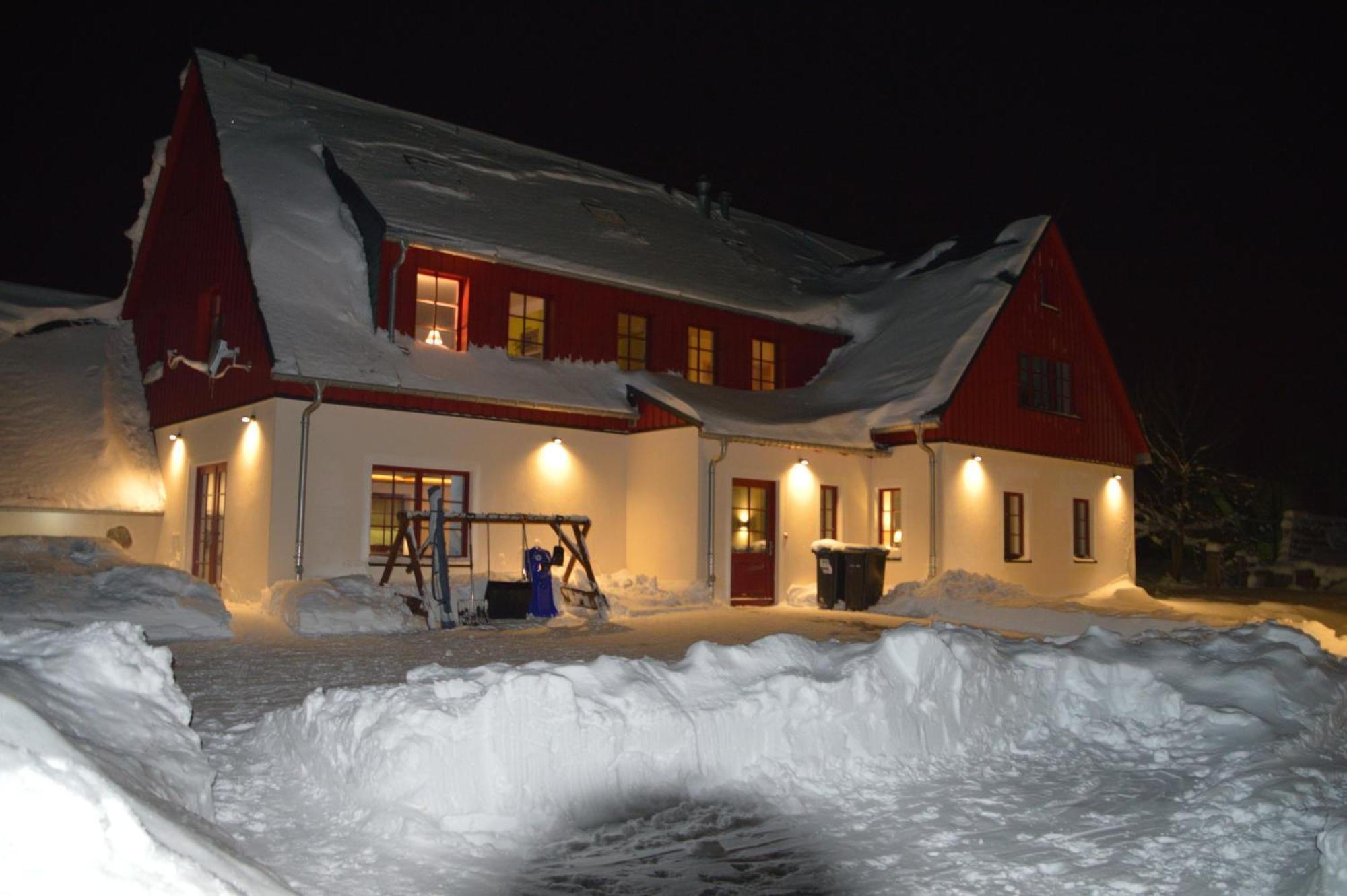 Zur Bergwiese 5 Sterne Appartementhaus Furstenau  エクステリア 写真